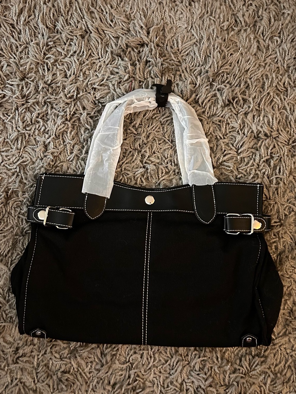 Everyday Black Shoulder Bag with Contrast Stitching